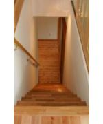 80cm以下幅狭直線の室内階段